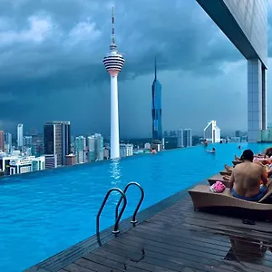 The Platinum Klcc By Sky Pool Apartamento